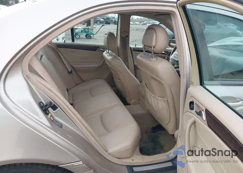 2002 Mercedes-Benz C 240 from USA, damaged, VIN WDBRF61JX2F230451